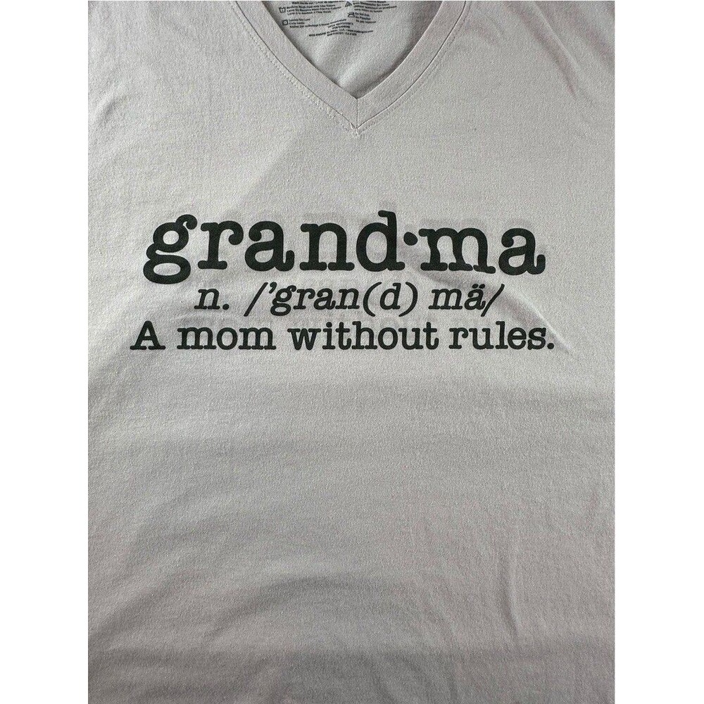 Mighty Fine Shirt Womens 3X Gray V-Neck Short Sleeve Grandma Defined Graphic Top